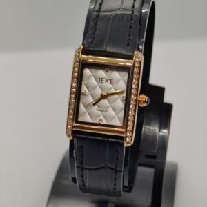 IEKE 88110 CUIR NOIR FOND BLANC
