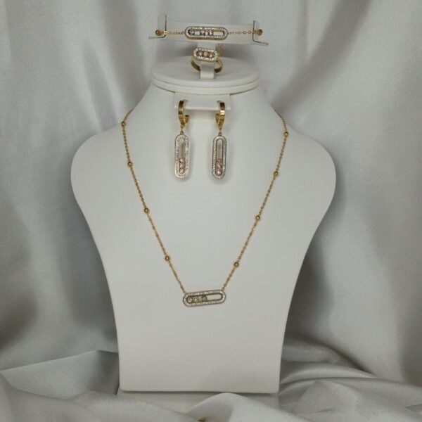 Parure Massica